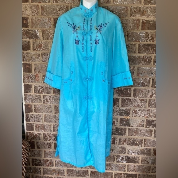 Vintage Lyre Bird Tianjim China Hand Embroidered Floral Blue Dress Robe - Picture 1 of 11
